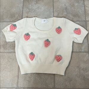 LUNA IVY Anthropologie Sweater Womens Small Cream Crochet Strawberry EUC